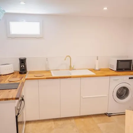 Bas De Au Coeur De La Provence Apartment